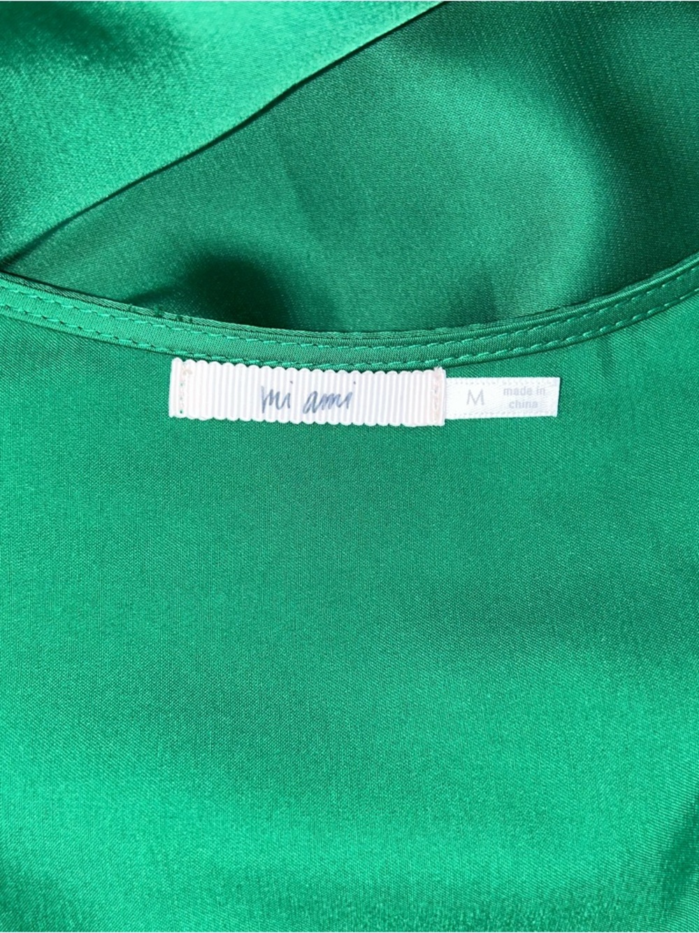 Mi Ami Kelly Emerald Green Satin Wrap Flutter Sleeve Midi Dress Size Medium - Picture 5 of 5